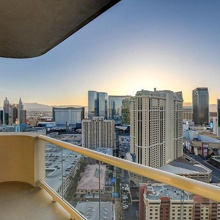 Mgm Signature-28-705 F1 Track & Strip View Balcony ลาสเวกัส ภายนอก รูปภาพ