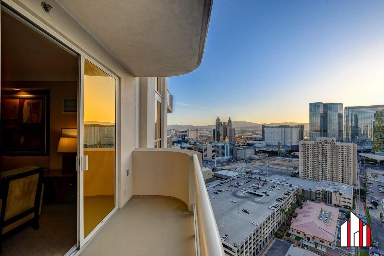 Mgm Signature-28-705 F1 Track & Strip View Balcony ลาสเวกัส ภายนอก รูปภาพ